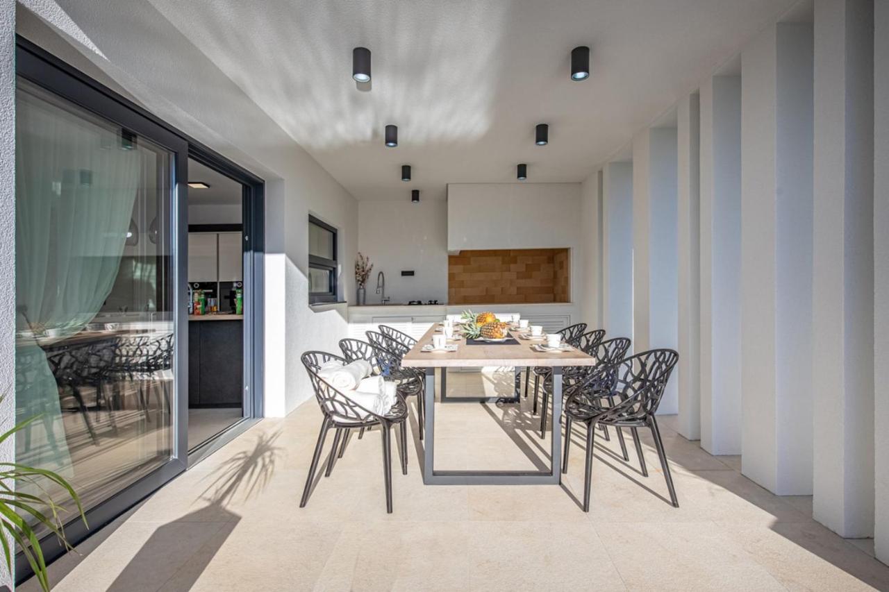 Villa Milly Vrh (Krk) Exterior foto