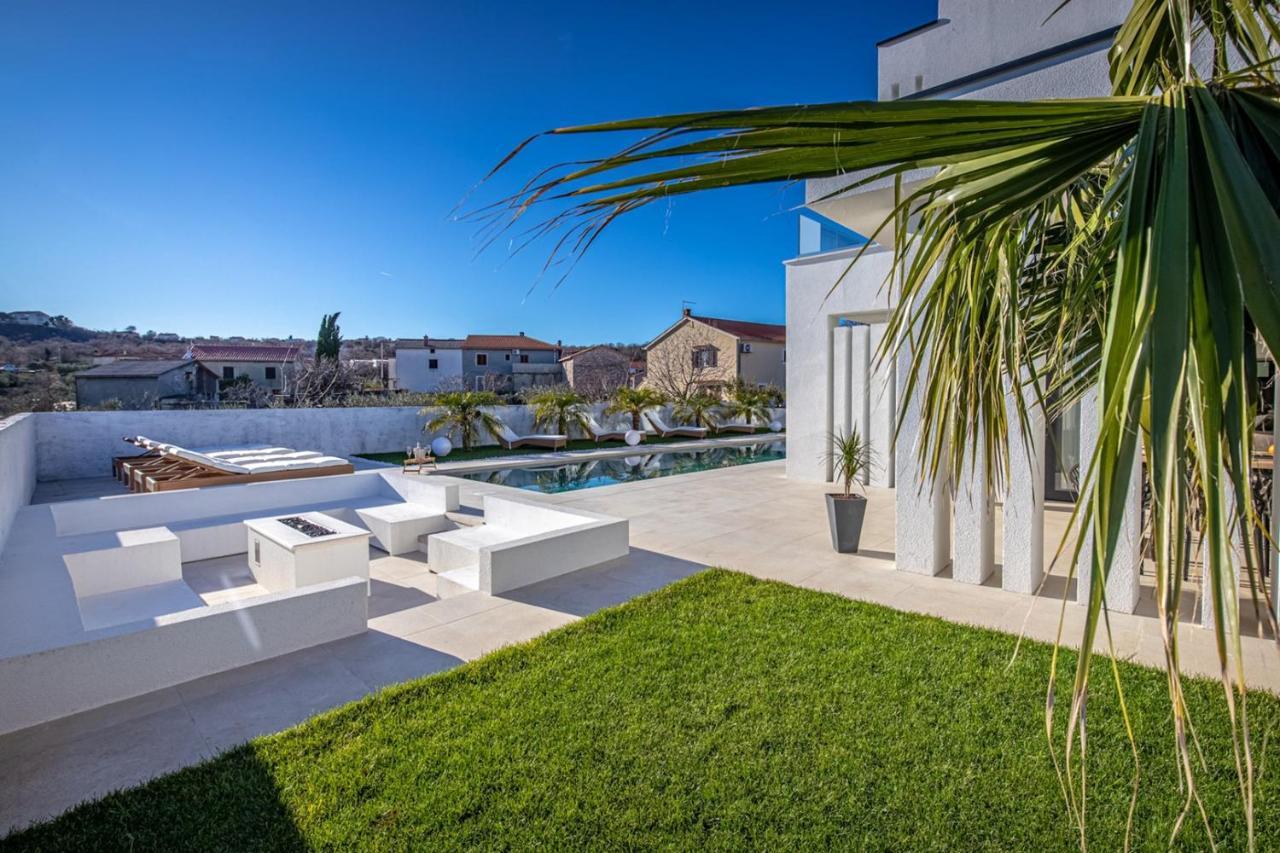 Villa Milly Vrh (Krk) Exterior foto